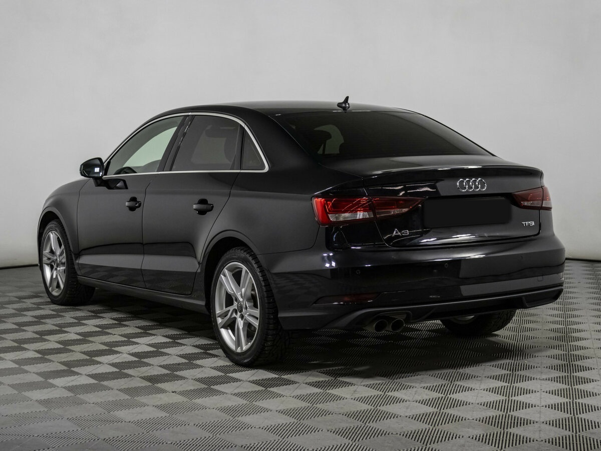 Б/У Ауди А3 2017 года. Фото: #6