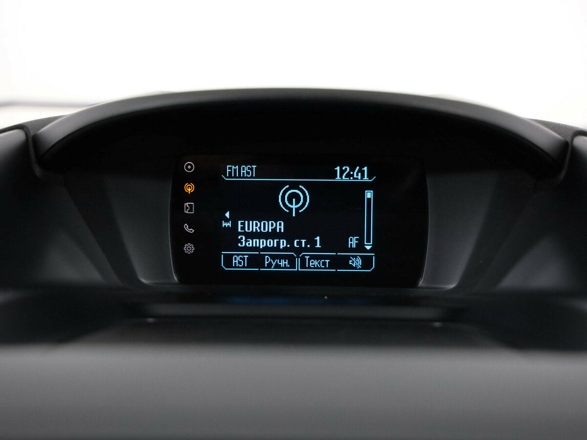 Б/У Форд Куга 2016 года. Фото: #12