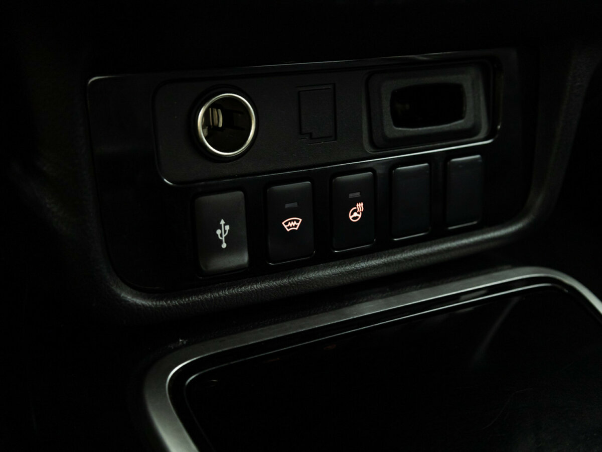 Б/У Митсубиши Оутлэндер 2019 года. Фото: #17