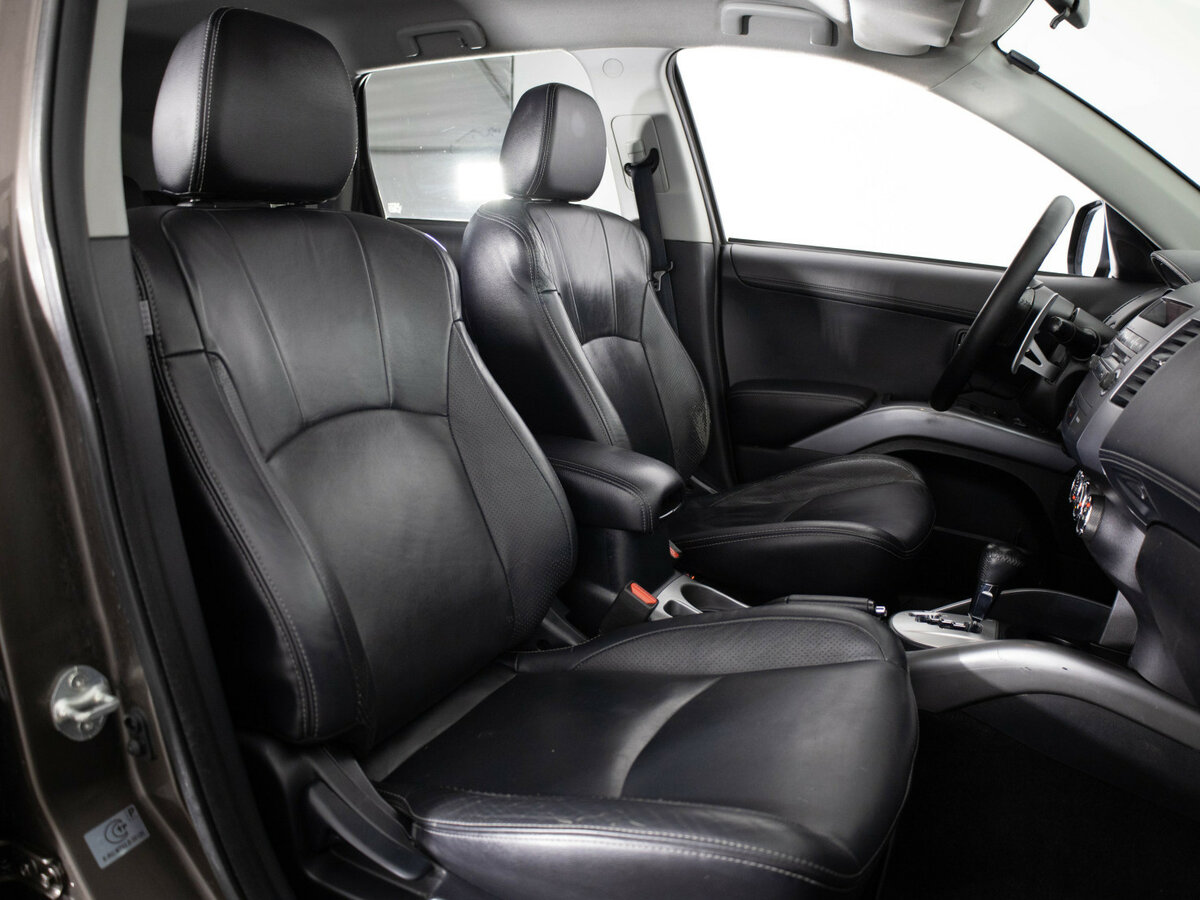 Б/У Пежо 4007 2012 года. Фото: #14