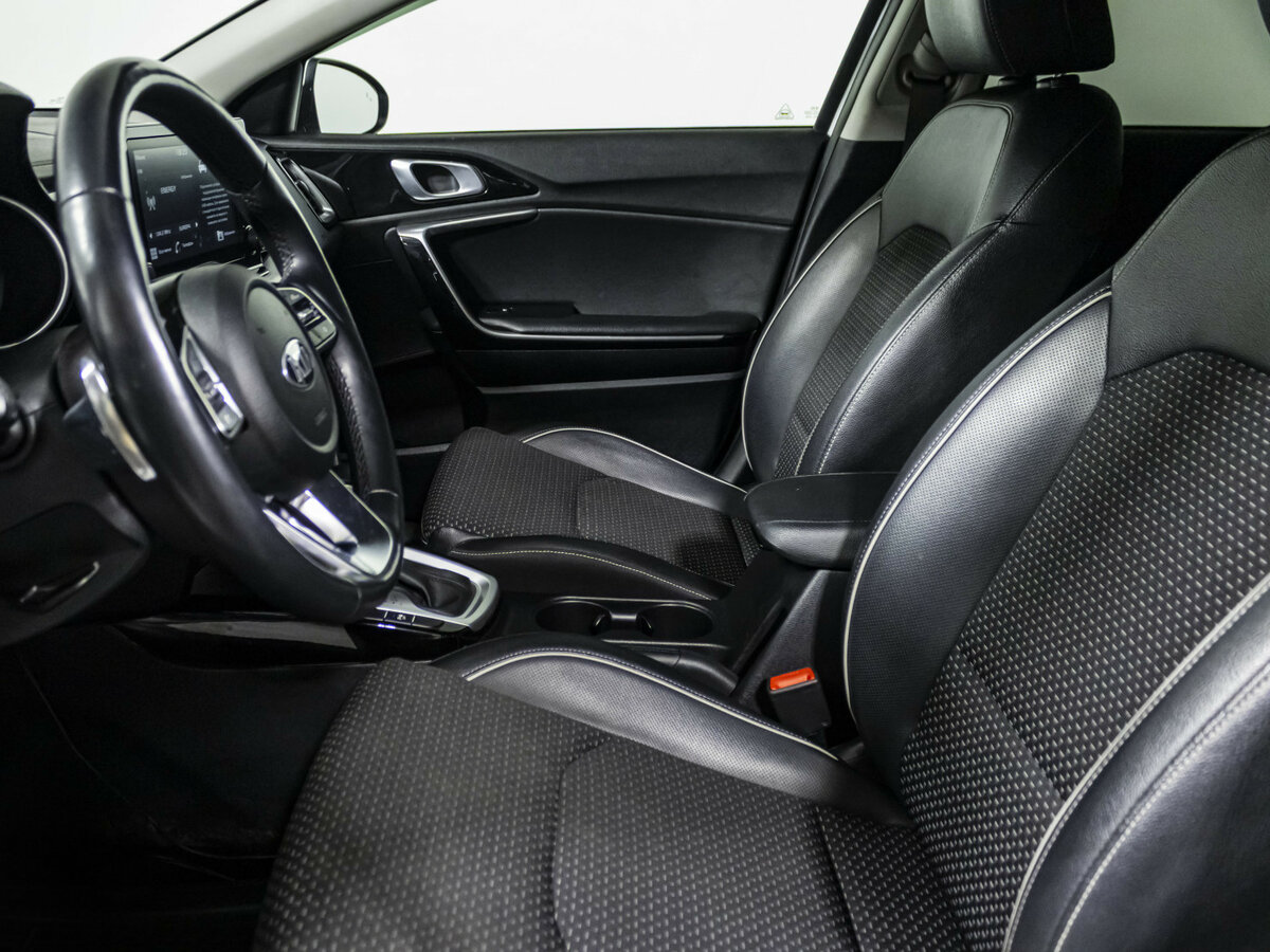 Б/У Киа Сид 2021 года. Фото: #9