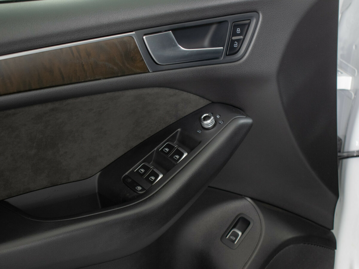 Б/У Ауди К5 2016 года. Фото: #13