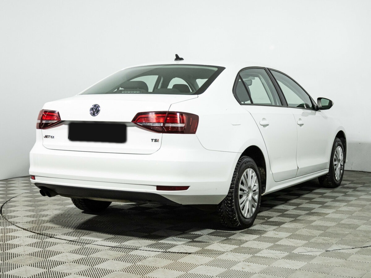 Б/У Фольксваген Джетта 2017 года. Фото: #3