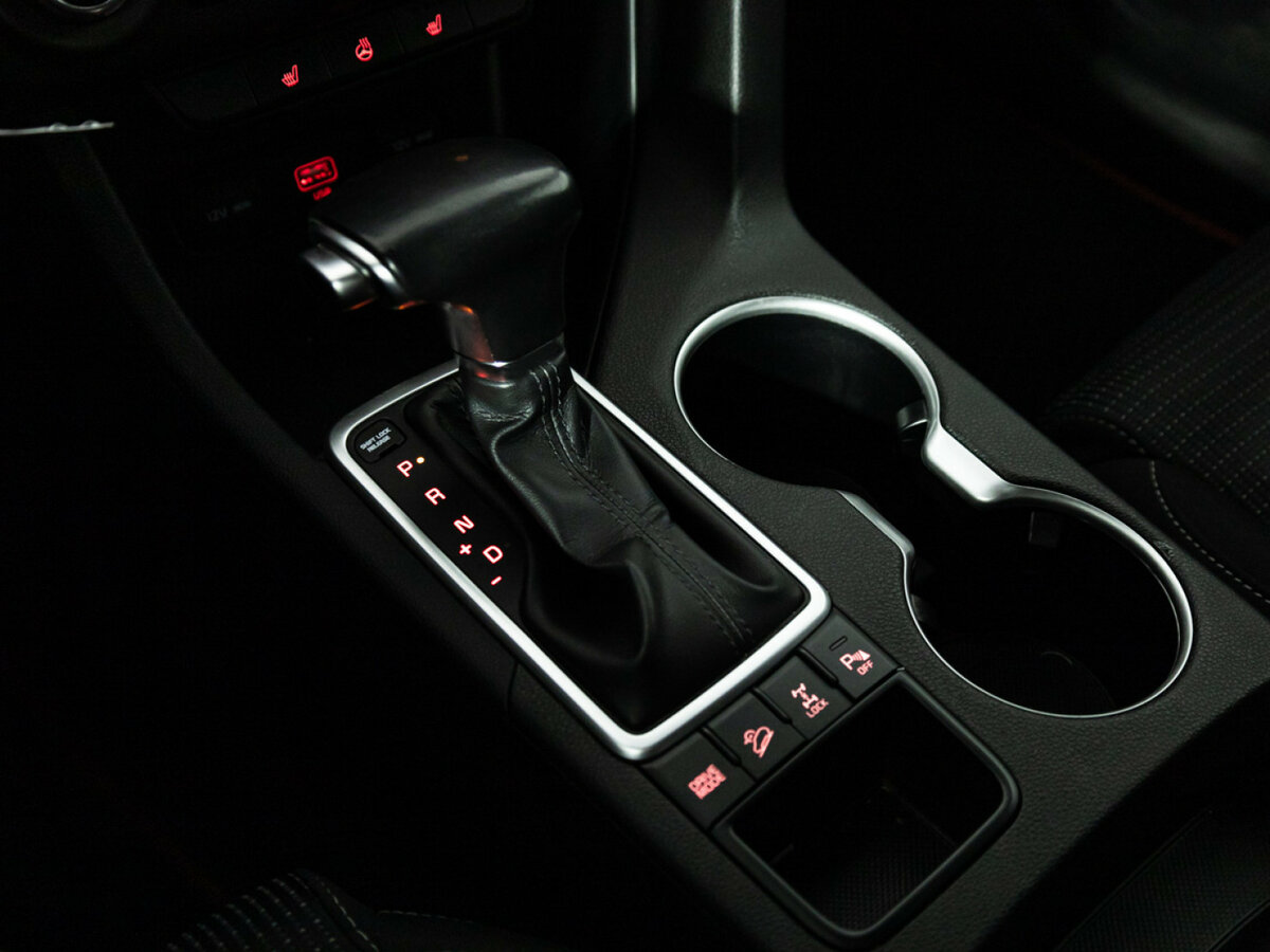 Б/У Киа Спортейдж 2020 года. Фото: #15