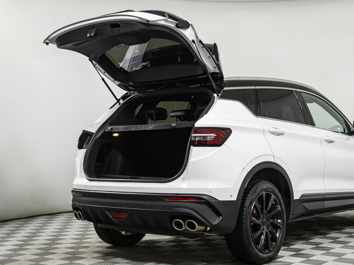 Б/У Джили Кулрэй 2022 года. Фото: #16